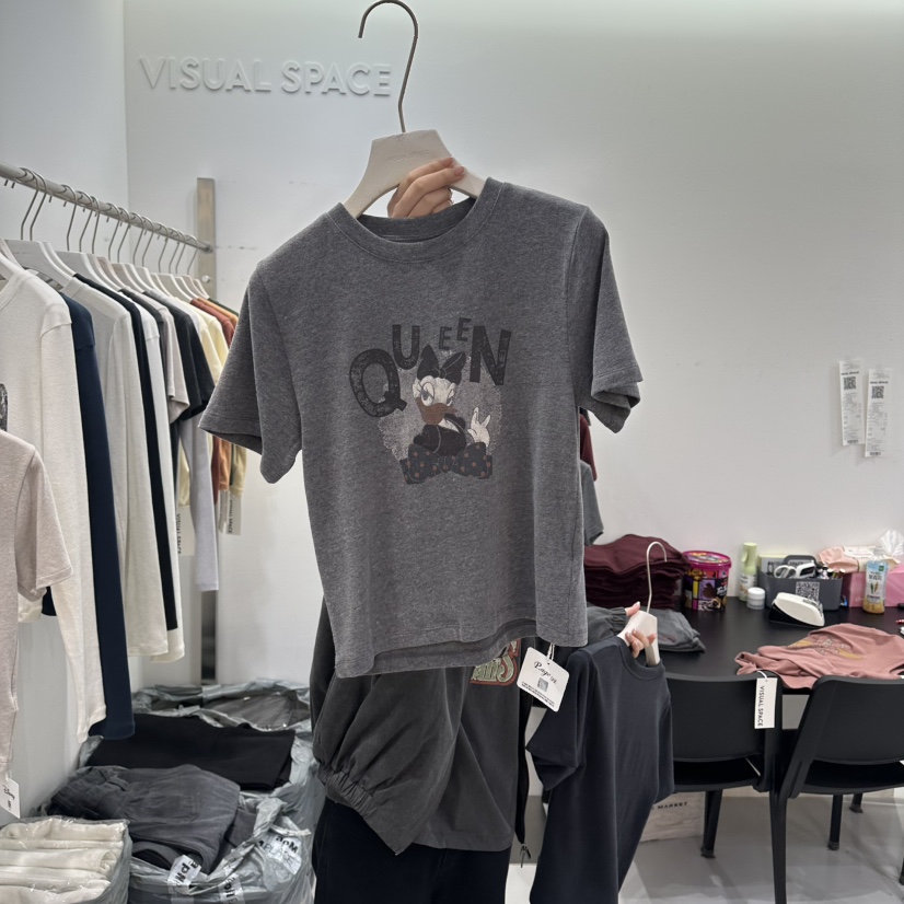 VISUAL SPACE東大門㊣直郵女士新品職業推薦時尚真品人氣T恤VISUAL SPACET恤圖色2