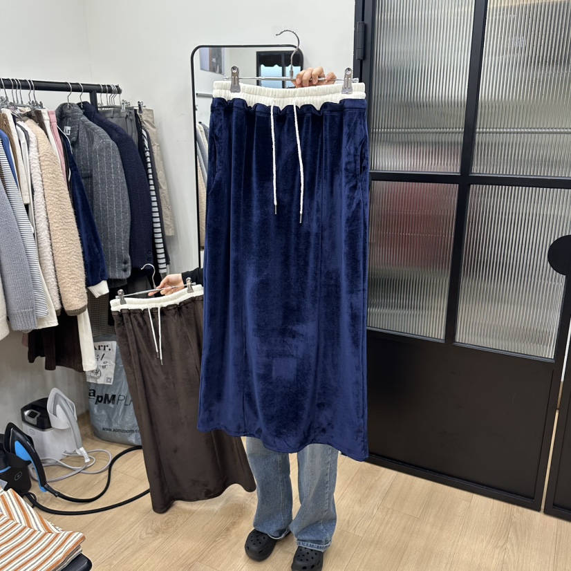 ARR韓國直郵㊣女士新款休閑人氣時尚推薦25秋冬熱賣真品長裙ARR長裙圖色2