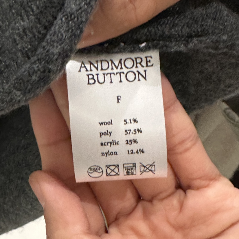 ANDMORE BUTTON東大門㊣直郵女裝新款熱賣時尚針織衫羊毛紐扣ANDMORE BUTTON針織衫