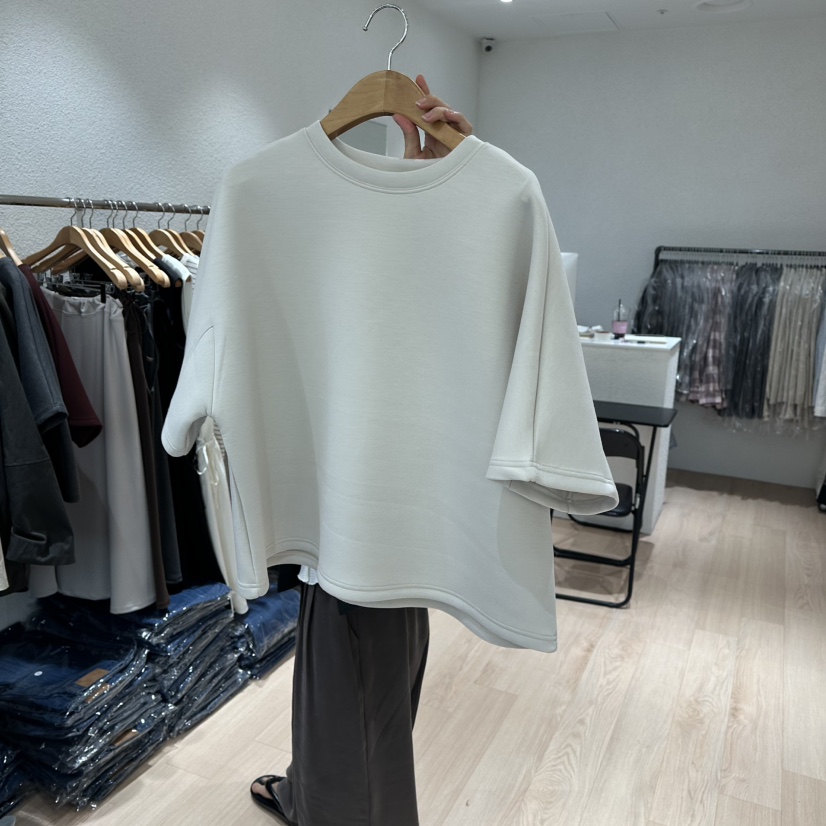 EPIC-S韓國代購㊣女士新品25秋冬推薦休閑時尚人氣熱賣T恤EPIC-ST恤圖色1