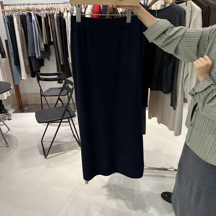ANDMORE BUTTON東大門㊣實拍女裝新款真品人氣熱賣推薦長裙ANDMORE BUTTON長裙