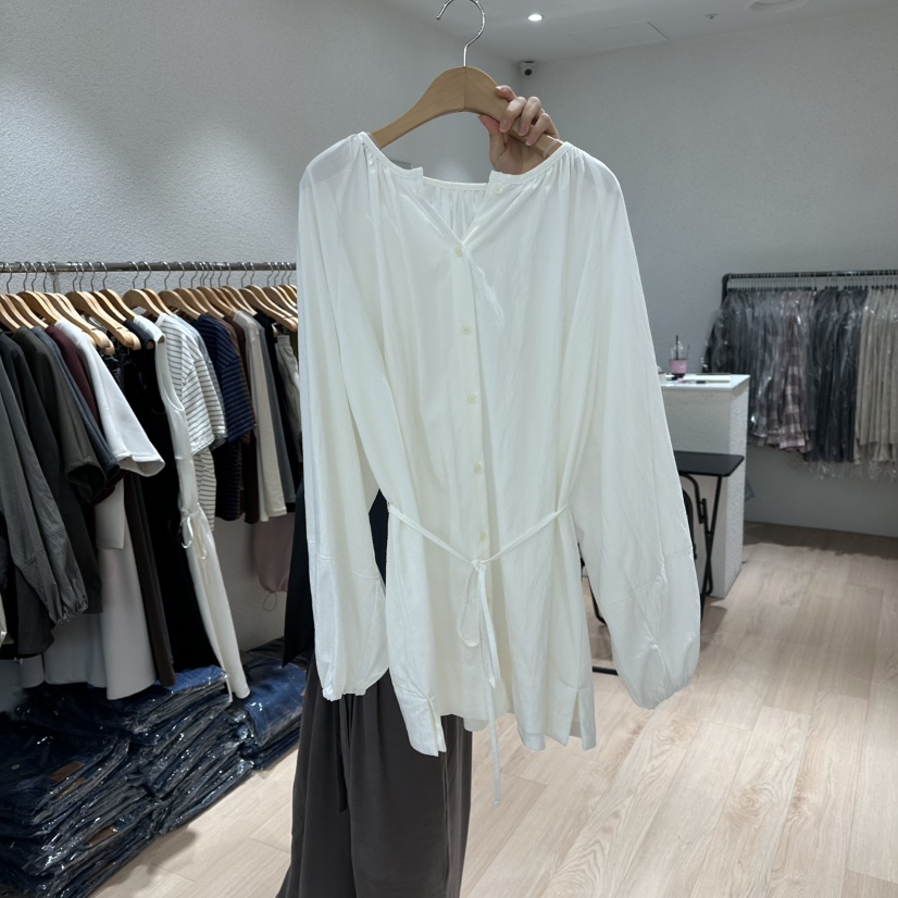 EPIC-S東大門㊣代購女裝新品熱賣人氣時尚休閑25秋冬襯衫蕾絲衫EPIC-S襯衫/蕾絲衫圖色1