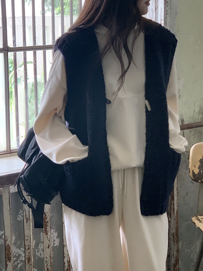 LOGARDEN東大門㊣代購女裝新款時尚職業熱賣真品人氣推薦衛衣LO GARDEN衛衣