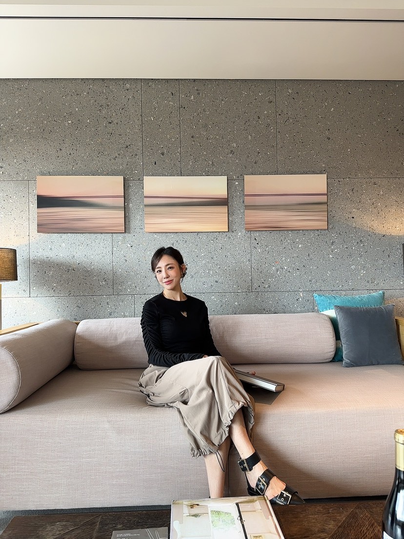 PALETTE-Q東大門㊣直郵女裝新品熱賣職業時尚推薦長袖T恤褶皺PALETTE長袖T恤