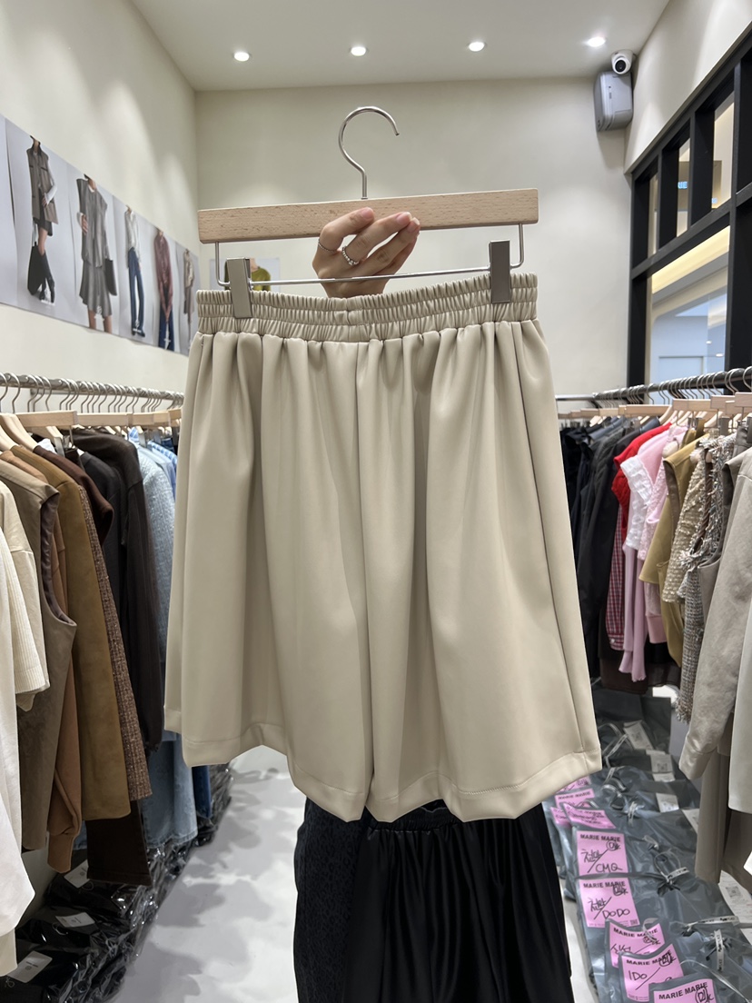 MARIE MARIE東大門㊣實拍女士新品熱賣人氣時尚25秋冬短褲皮革MARIE MARIE短褲