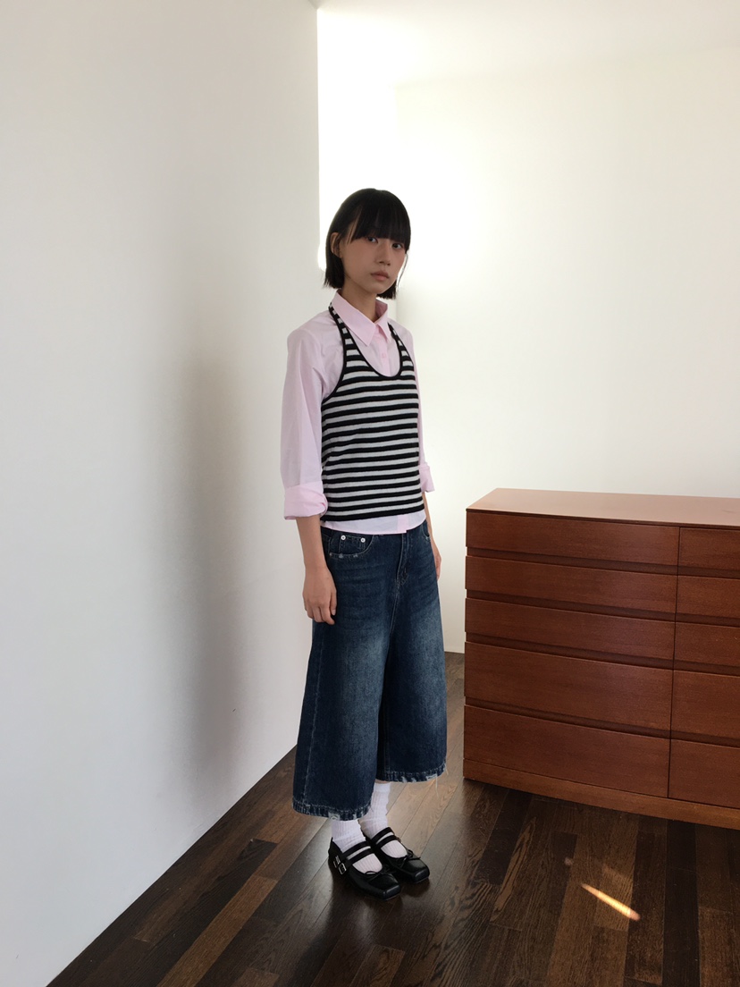 CCW韓國直郵㊣女士新款真品人氣職業休閑熱賣推薦25秋冬吊帶背心CCW--NYUNYU吊帶/背心