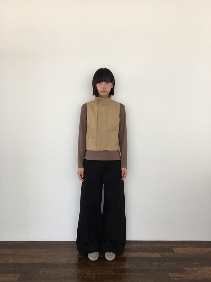 CCW韓國直郵㊣女裝新品休閑職業人氣真品25秋冬時尚推薦馬甲CCW--NYUNYU馬甲