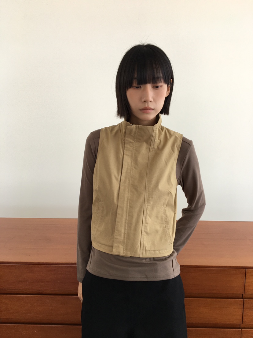 CCW韓國直郵㊣女裝新品休閑職業人氣真品25秋冬時尚推薦馬甲CCW--NYUNYU馬甲