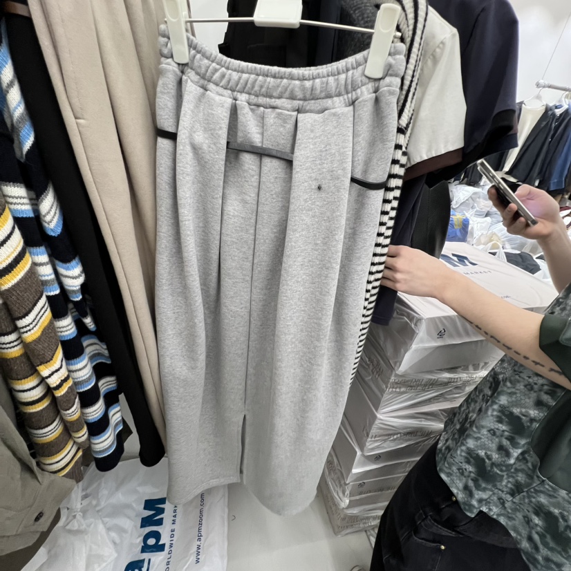BREATHE東大門㊣直郵女士新款時尚熱賣真品人氣半身裙中短裙不含腰帶BREATHE半身裙/中短裙