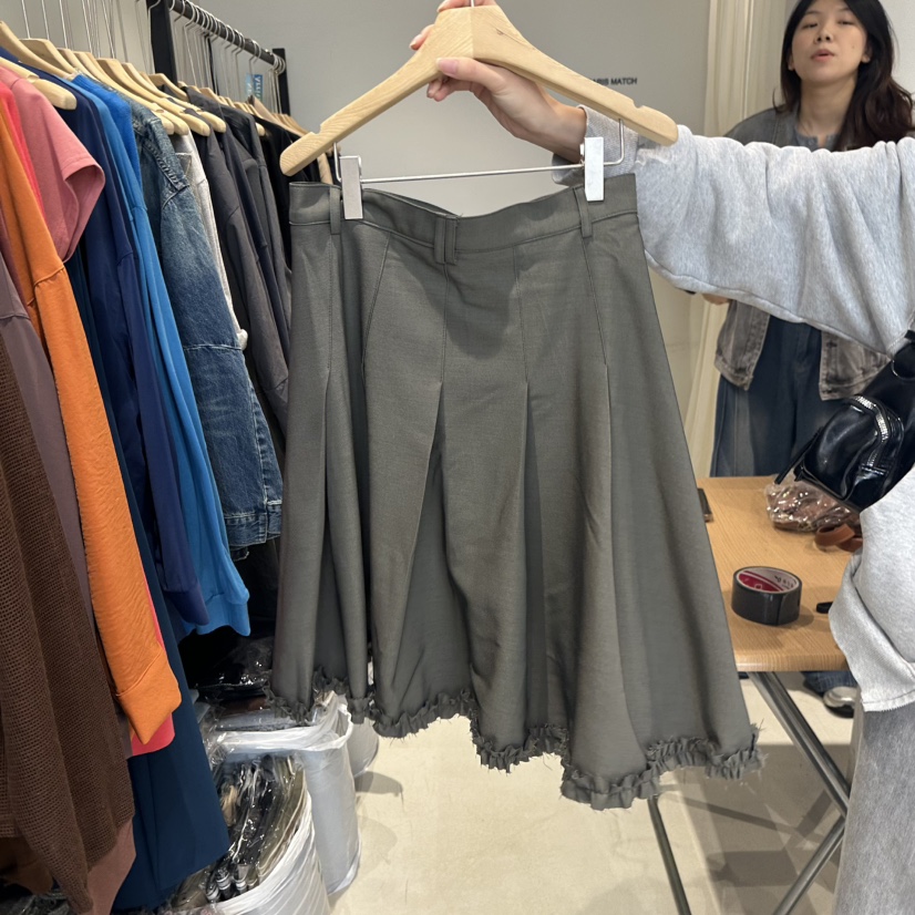 PARIS MATCH東大門㊣直郵女士新品熱賣半身裙中短裙荷葉邊紐扣PARIS MATCH半身裙/中短裙
