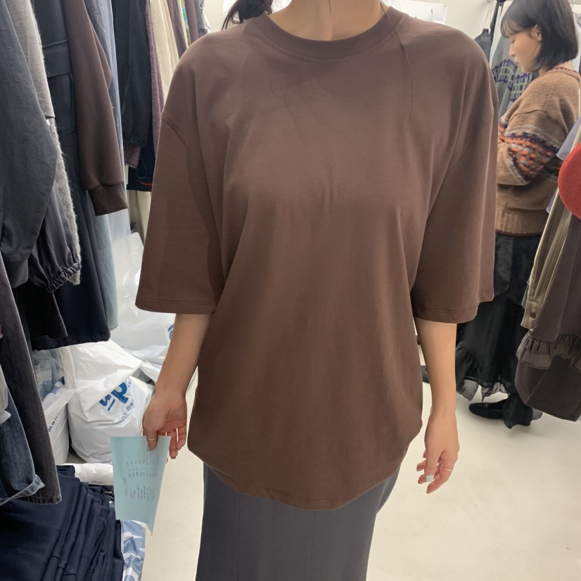 SOLD OUT東大門㊣代購女士新款休閑時尚真品職業25秋冬T恤SOLD OUTT恤圖色3
