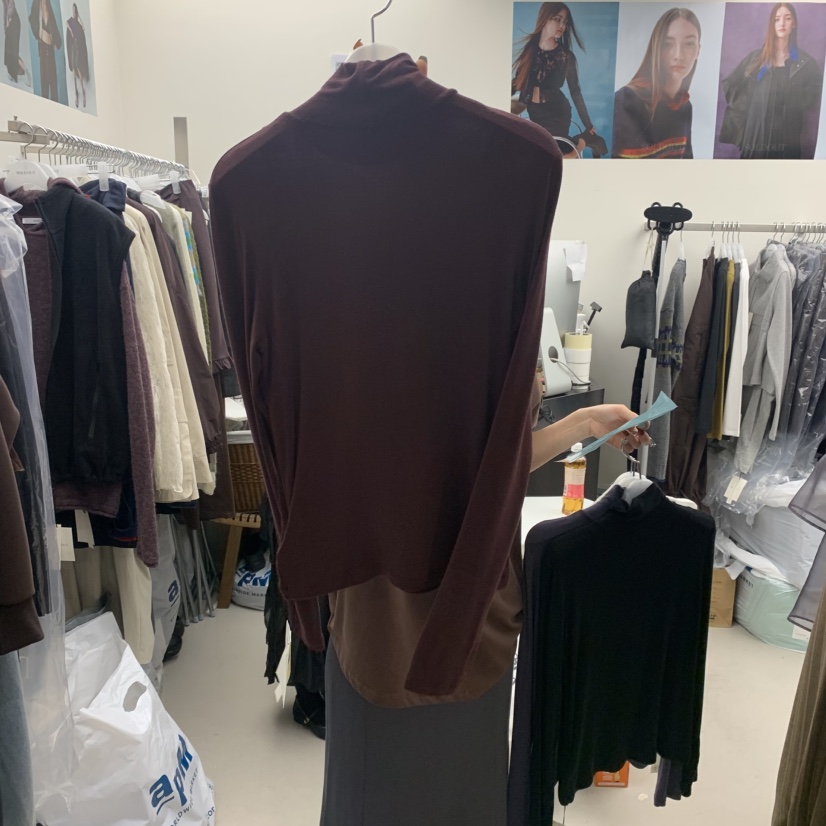 SOLD OUT韓國直郵㊣女裝新品真品時尚推薦職業25秋冬長袖T恤SOLD OUT長袖T恤