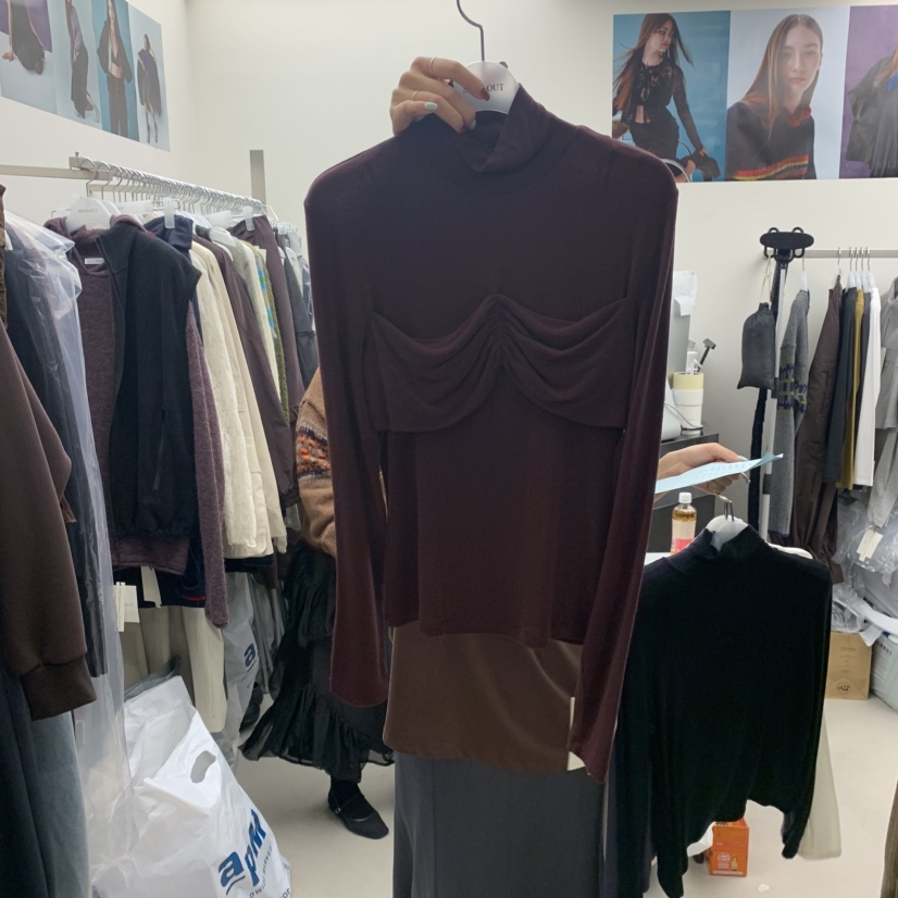 SOLD OUT韓國直郵㊣女裝新品真品時尚推薦職業25秋冬長袖T恤SOLD OUT長袖T恤圖色2