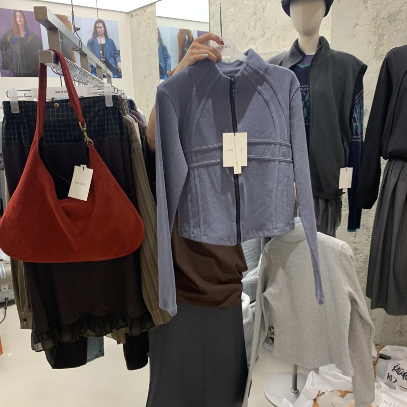 SOLD OUT韓國直郵㊣女士新款25秋冬人氣休閑熱賣長袖T恤拉鏈SOLD OUT長袖T恤