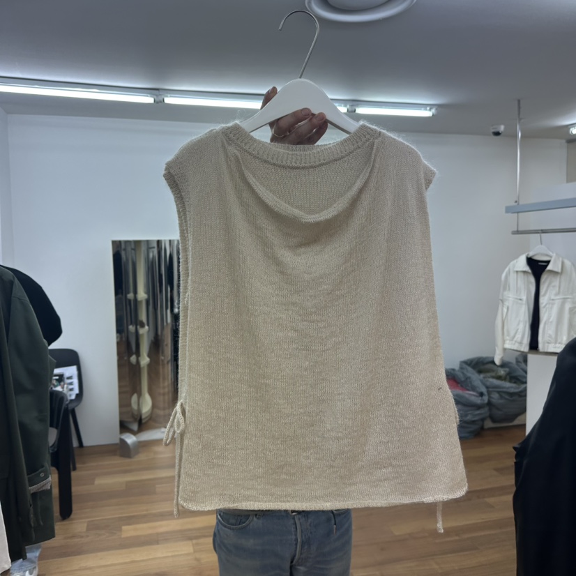 MYNAMEIS韓國直郵㊣女裝新款25秋冬休閑人氣真品時尚吊帶背心MYNAMEIS吊帶/背心圖色1米色