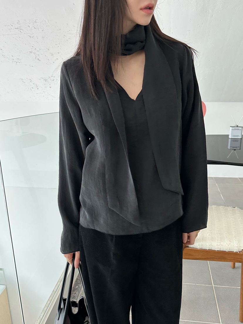 LE VASE東大門㊣代購女裝新品推薦真品熱賣時尚襯衫蕾絲衫LE VASE襯衫/蕾絲衫