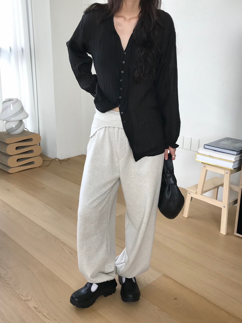 ESCHER東大門㊣代購女裝新款時尚熱賣25秋冬人氣襯衫蕾絲衫ESCHER襯衫/蕾絲衫