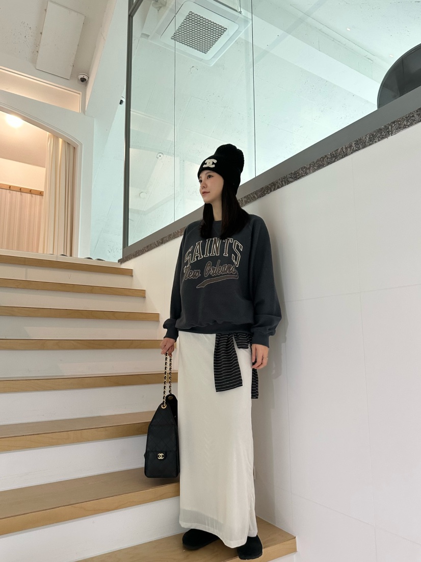 LE VASE東大門㊣代購女士新品職業真品時尚推薦人氣25秋冬衛衣LE VASE衛衣