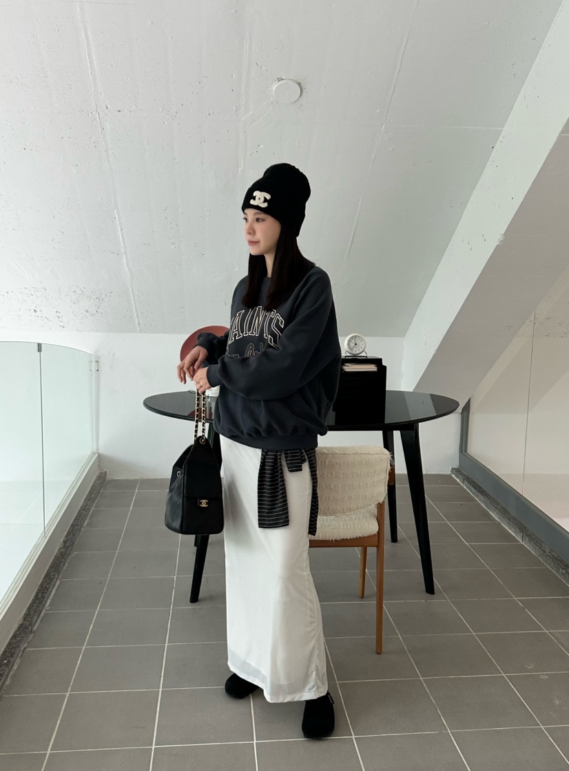 LE VASE東大門㊣代購女士新品職業真品時尚推薦人氣25秋冬衛衣LE VASE衛衣