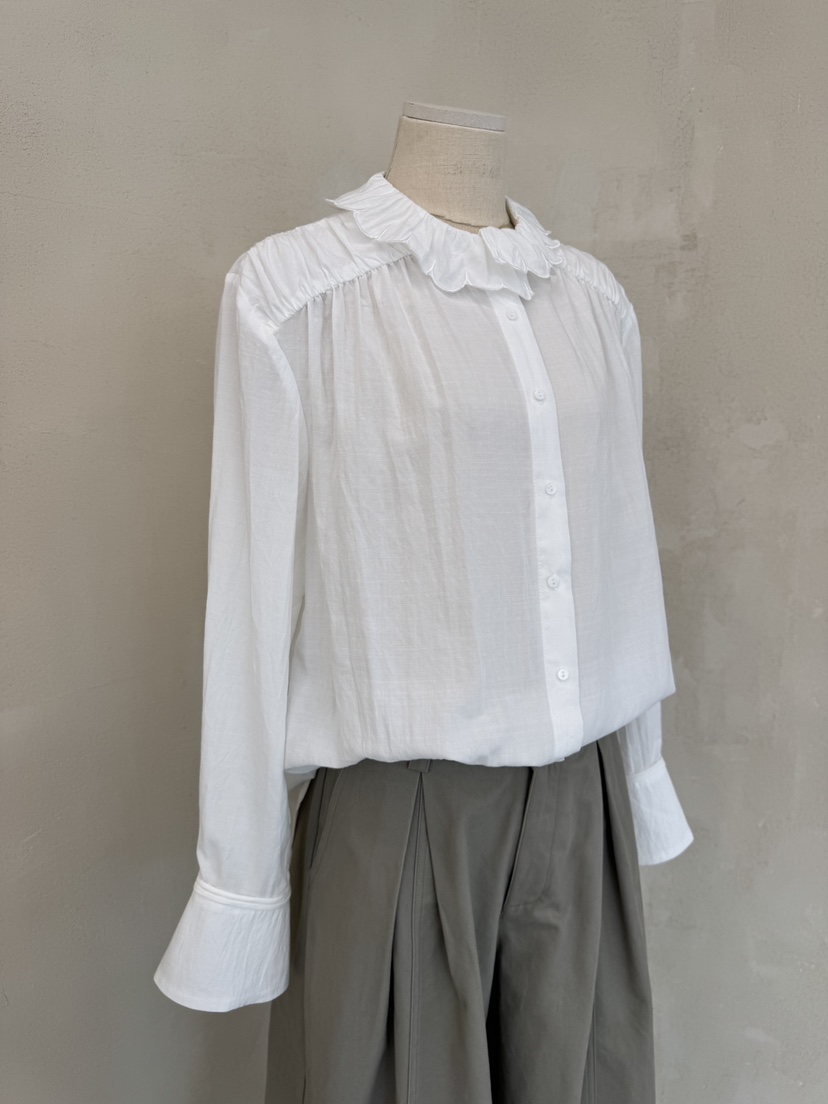 LAUNDRY東大門㊣實拍女士新款25秋冬時尚熱賣襯衫蕾絲衫刺繡LAUNDRY襯衫/蕾絲衫