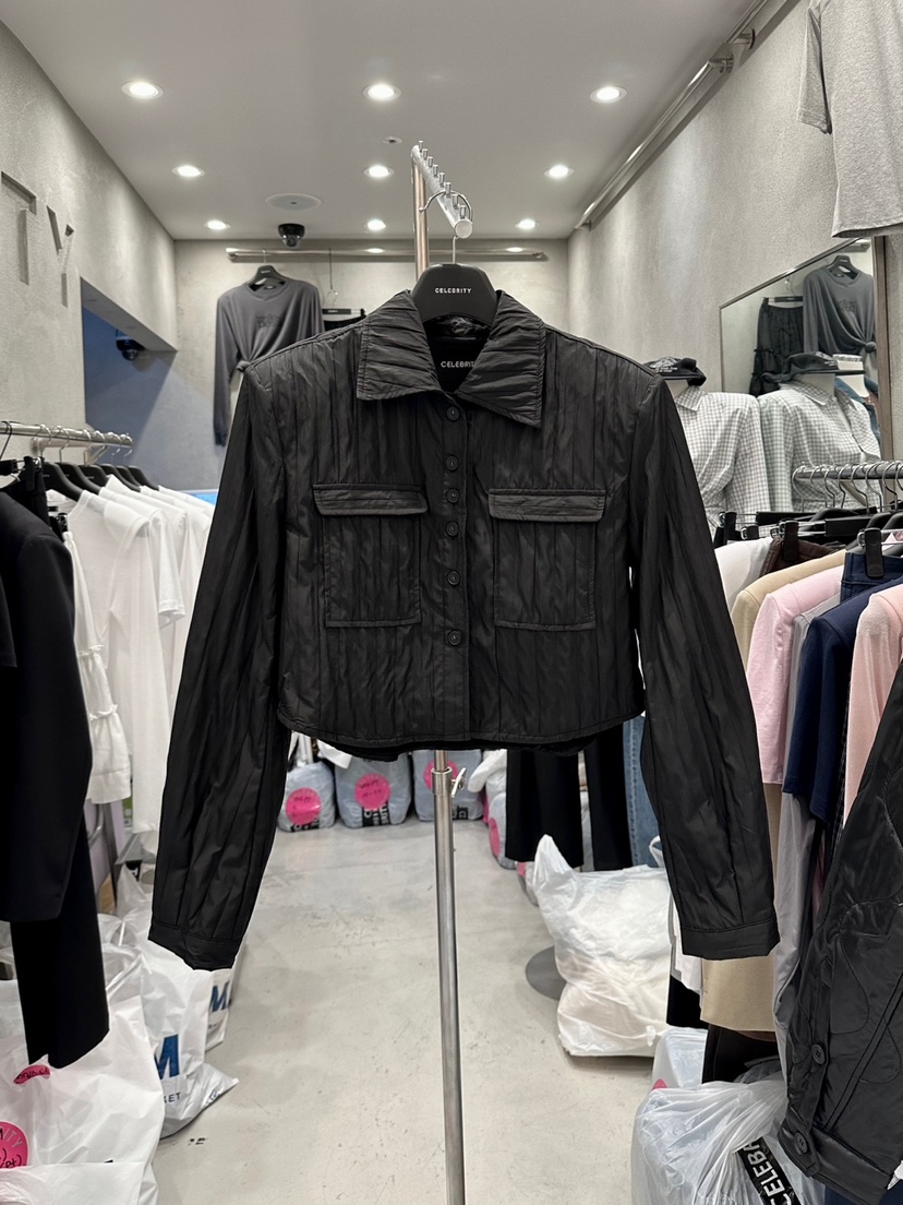 CELEBRITY-A韓國直郵㊣女裝新品推薦時尚休閑職業夾克絎縫CELEBRITY-A夾克圖色2