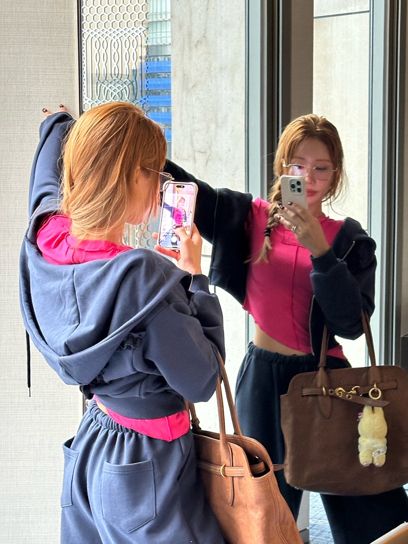 ZEROZERO韓國直郵㊣女士新款職業推薦衛衣荷葉邊連帽衫短款ZEROZERO衛衣