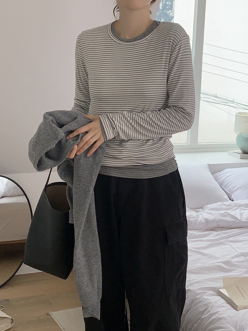 FORMSTUDIO東大門㊣直郵女士新品25秋冬熱賣時尚長袖T恤圓領FORMSTUDIO長袖T恤