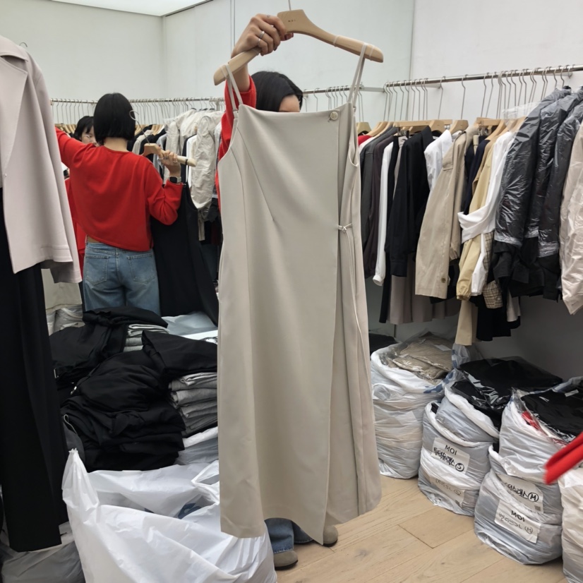 MOI-A韓國直郵㊣女士新品熱賣真品休閑時尚推薦職業連衣裙MOI-A連衣裙圖色1
