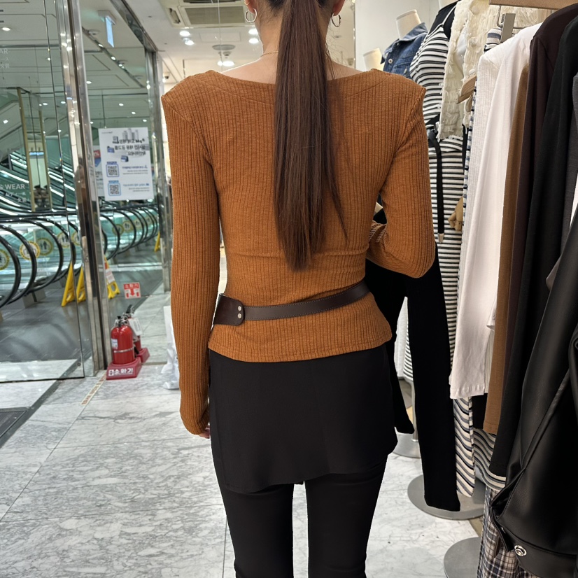 MAGNOLIA36-L東大門㊣直郵女裝新品熱賣人氣針織衫不含腰包MAGNOLIA36-L針織衫