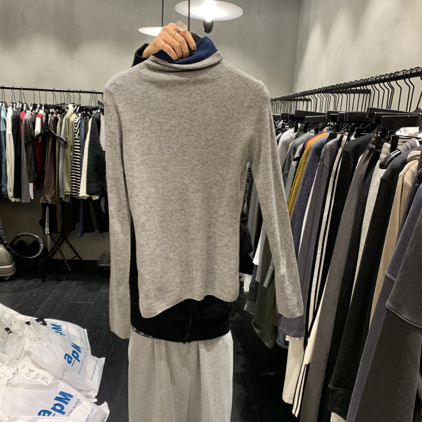 TUG東大門㊣直郵女裝新款時尚職業長袖T恤美利奴羊毛不含內搭TUG長袖T恤圖色5