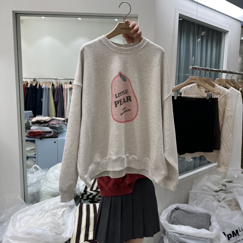OURMOMENT東大門㊣代購女裝新品熱賣25秋冬職業推薦時尚衛衣OURMOMENT衛衣
