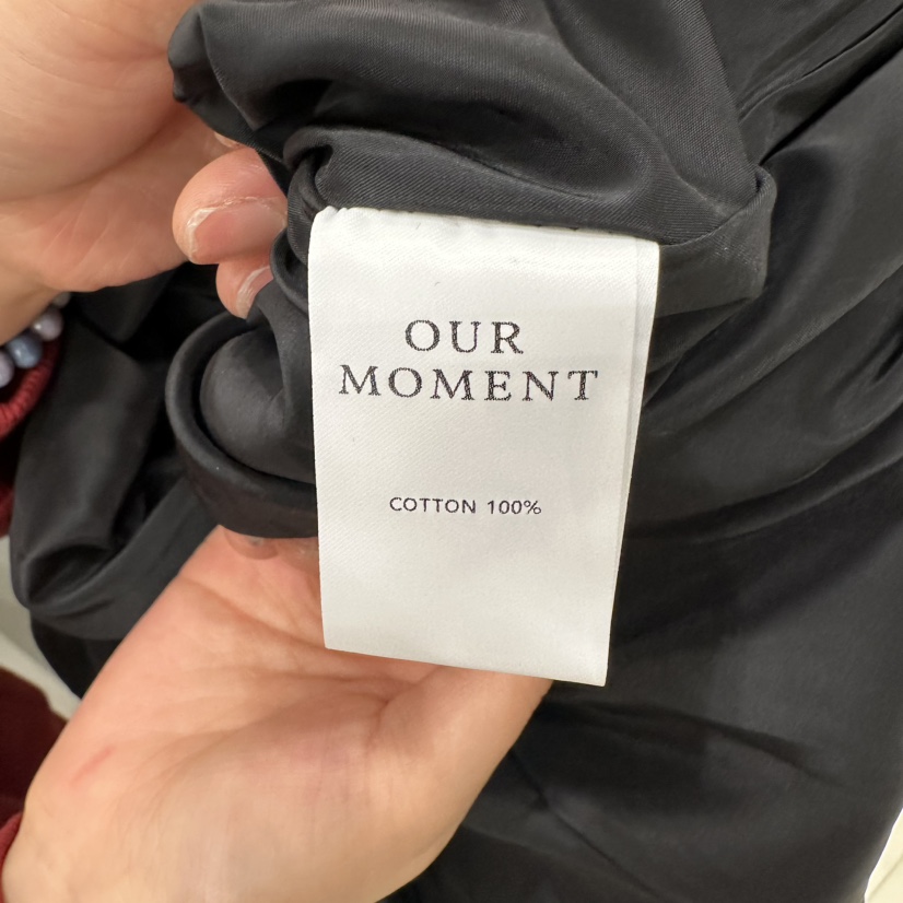 OURMOMENT東大門㊣直郵女裝新款職業休閑熱賣真品時尚連衣裙OURMOMENT連衣裙