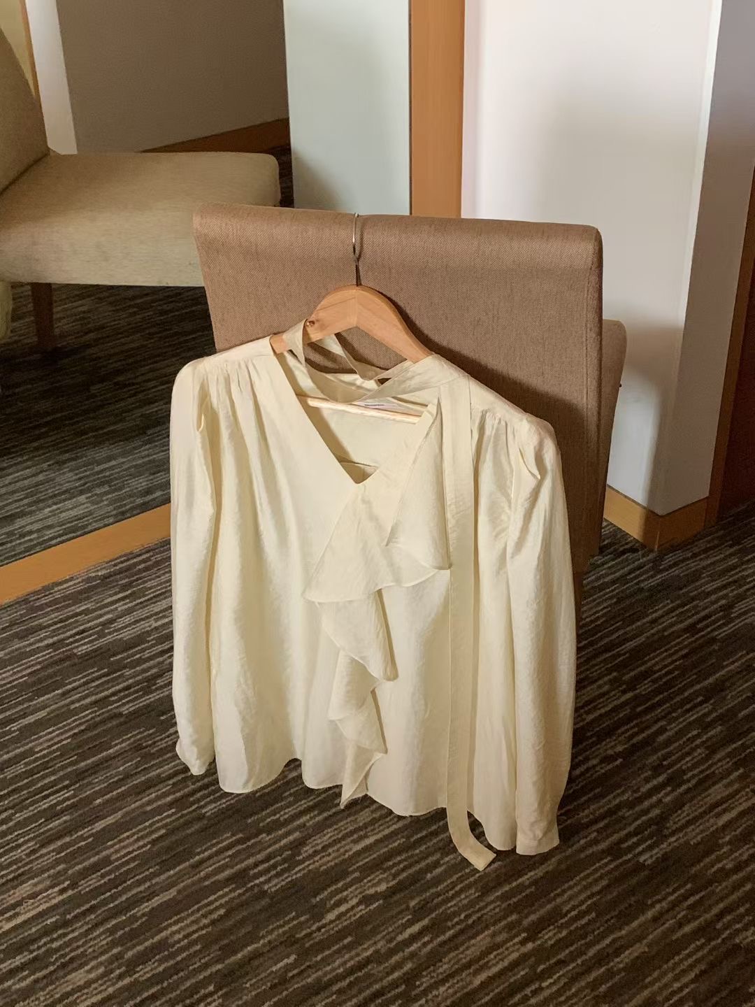 RENOUVEAU東大門㊣代購女裝新品時尚休閑真品人氣襯衫蕾絲衫RENOUVEAU襯衫/蕾絲衫圖色2
