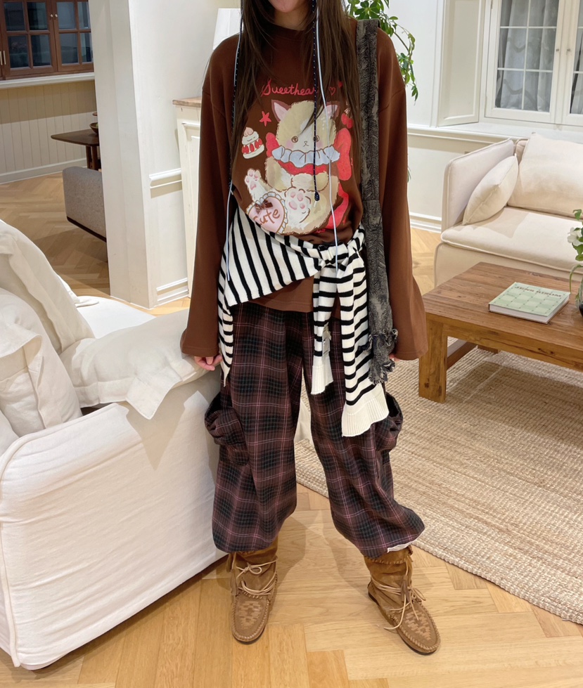 BOUTIQUE-L東大門㊣代購女裝新款休閑推薦熱賣衛衣不含披肩BOUTIQUE-L衛衣