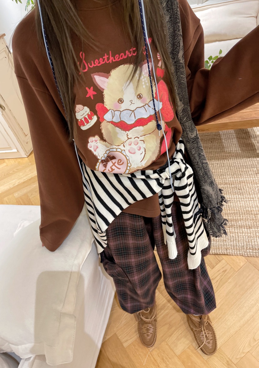 BOUTIQUE-L東大門㊣代購女裝新款休閑推薦熱賣衛衣不含披肩BOUTIQUE-L衛衣圖色2