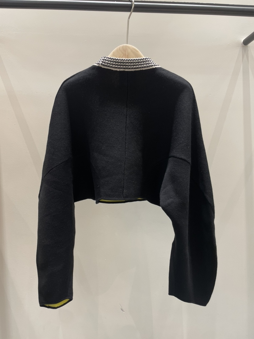 NEOUL東大門㊣代購女裝新品時尚25秋冬職業熱賣推薦真品衛衣NEOUL/ahin雙領標簽衛衣