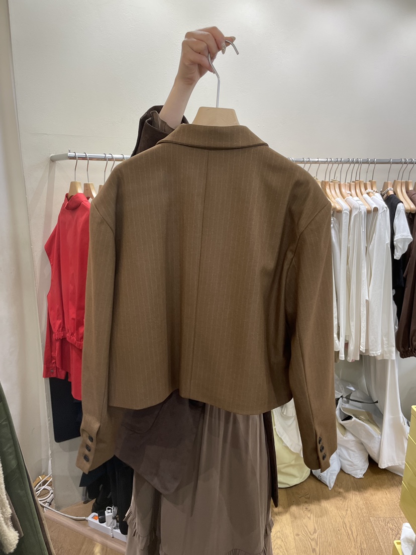 AUVERFIT東大門㊣代購女士新品人氣時尚休閑25秋冬夾克短款AUVERFIT夾克