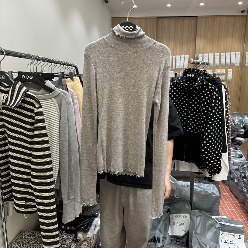 E/E/E韓國直郵㊣女裝新品時尚休閑25秋冬長袖T恤安哥拉高領E/E/E長袖T恤圖色2