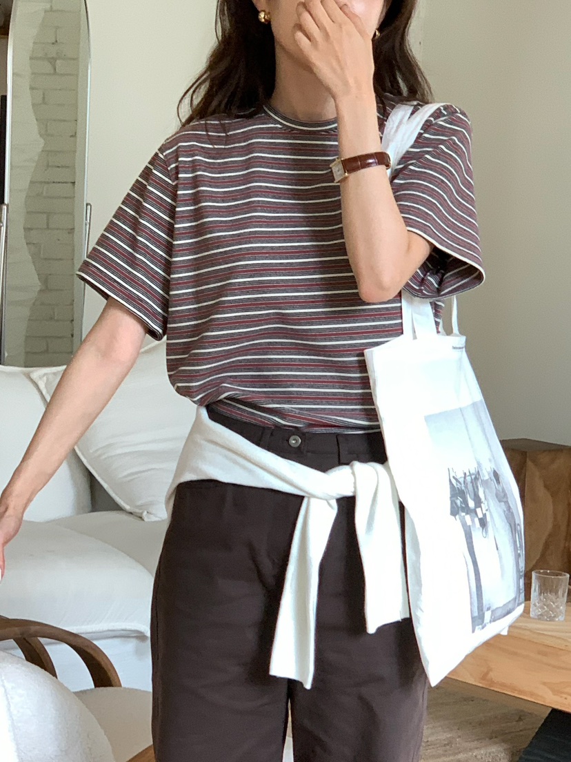 BLEECKER東大門㊣直郵女裝新品熱賣時尚推薦真品休閑人氣T恤BLEECKERT恤