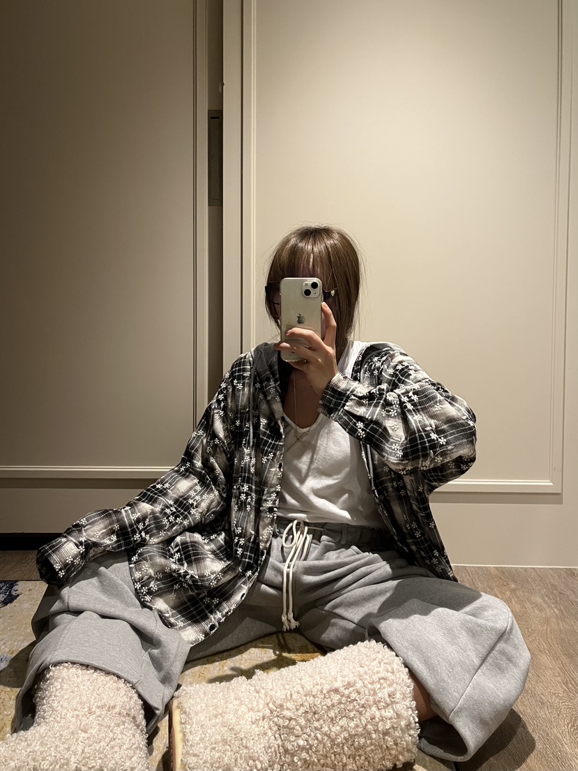 LOVE PULL東大門㊣代購女士新品職業襯衫蕾絲衫連帽衫刺繡格紋LOVE PULL襯衫/蕾絲衫