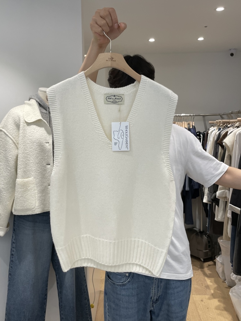 TAF東大門㊣代購女裝新品休閑時尚人氣真品25秋冬熱賣吊帶背心TAF吊帶/背心圖色1