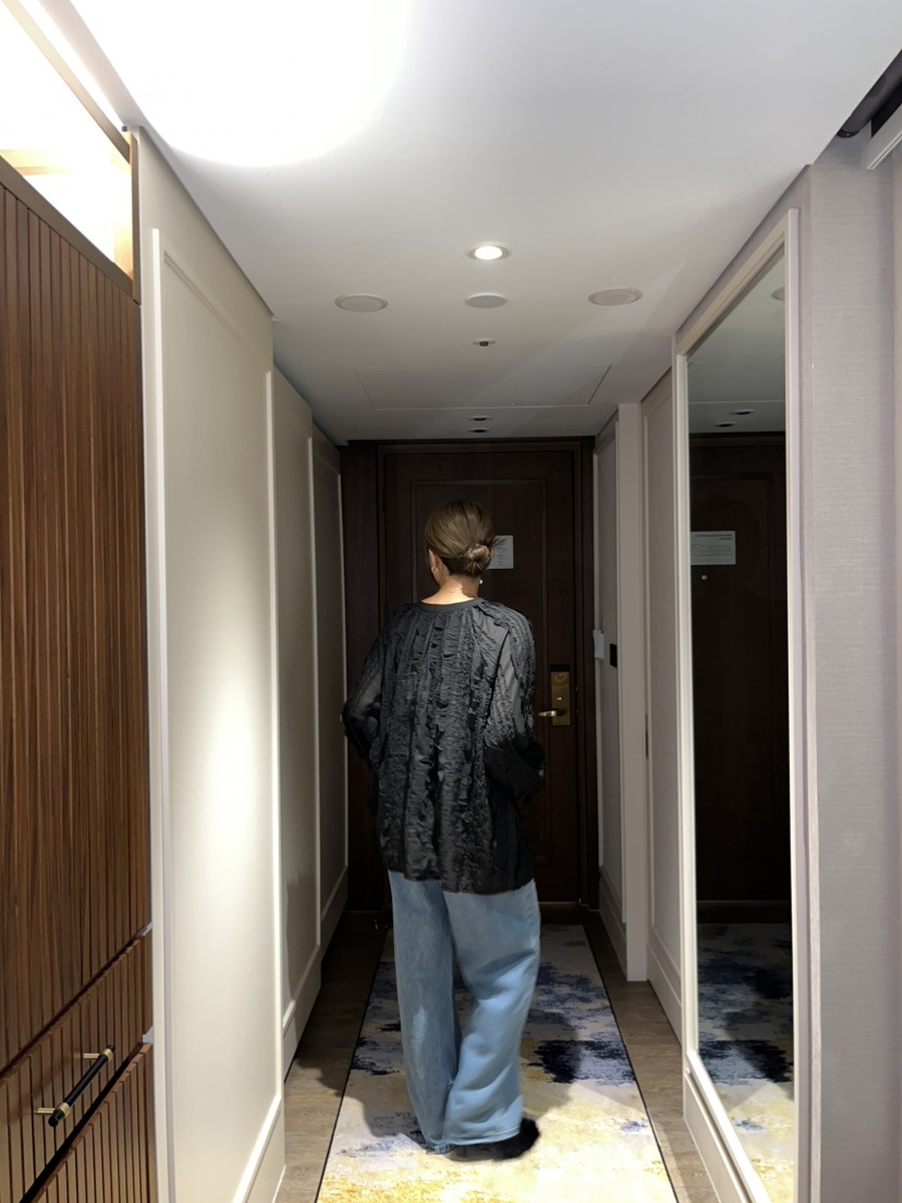 LOVE PULL韓國直郵㊣女士新款人氣推薦職業襯衫蕾絲衫流蘇LOVE PULL襯衫/蕾絲衫
