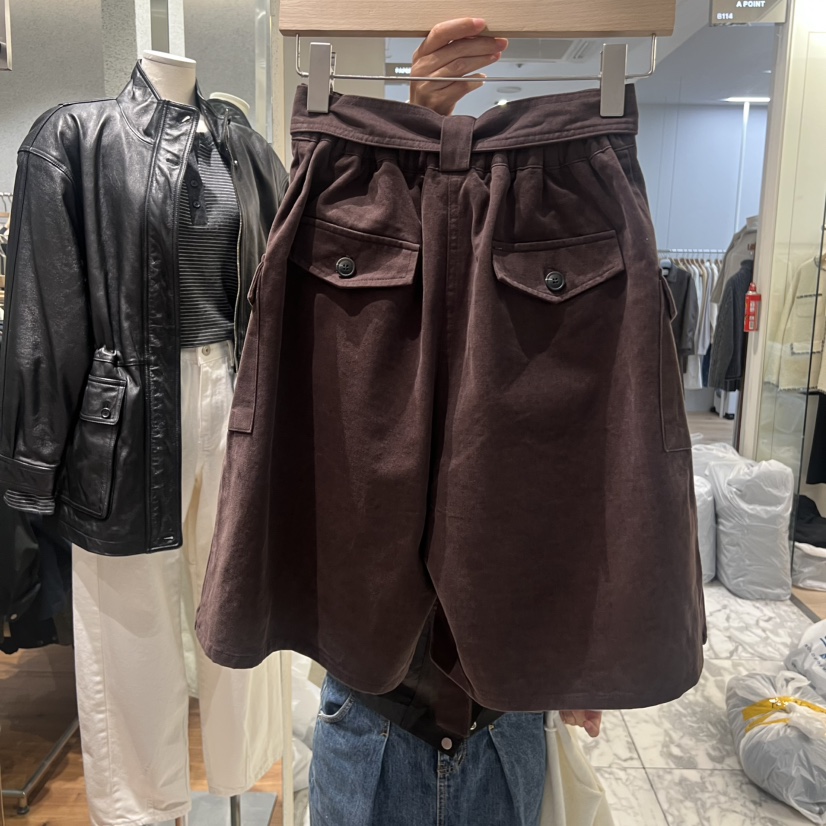 COMELY東大門㊣代購女士新品時尚熱賣人氣真品休閑短褲含腰帶COMELY短褲