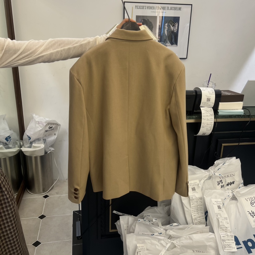 VIRKIN韓國直郵㊣女裝新品25秋冬職業推薦人氣熱賣時尚夾克VIRKIN夾克
