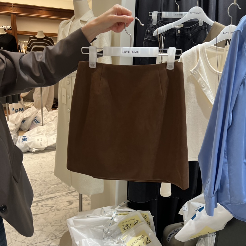 LOVE SOME東大門㊣代購女裝新品真品25秋冬職業時尚熱賣裙褲LOVE SOME裙褲圖色2
