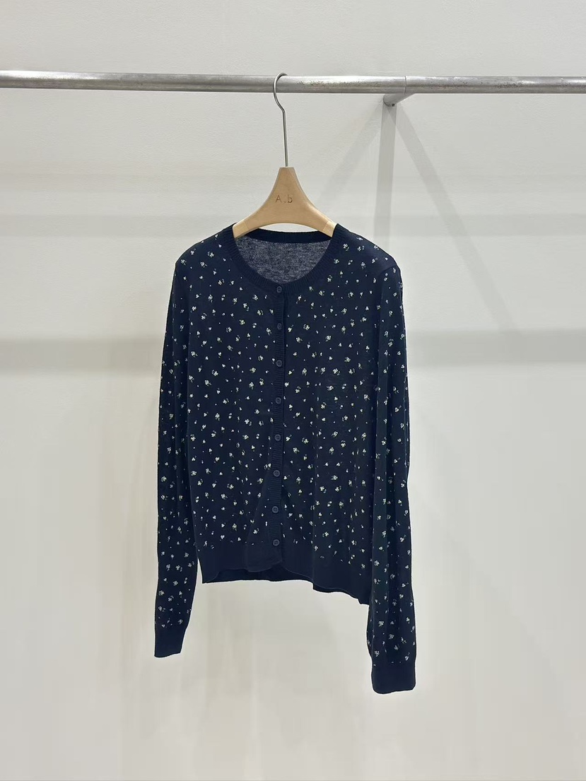 AUTUMN BEIGE-Q東大門㊣直郵女士新品25秋冬時尚休閑長袖T恤A.b/AUTUMN BEIGE長袖T恤圖色3