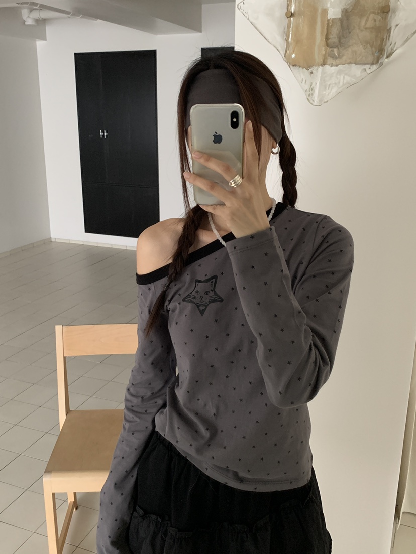 MORE THAN-P東大門㊣直郵女裝新品職業推薦熱賣25秋冬長袖T恤MORE THAN長袖T恤