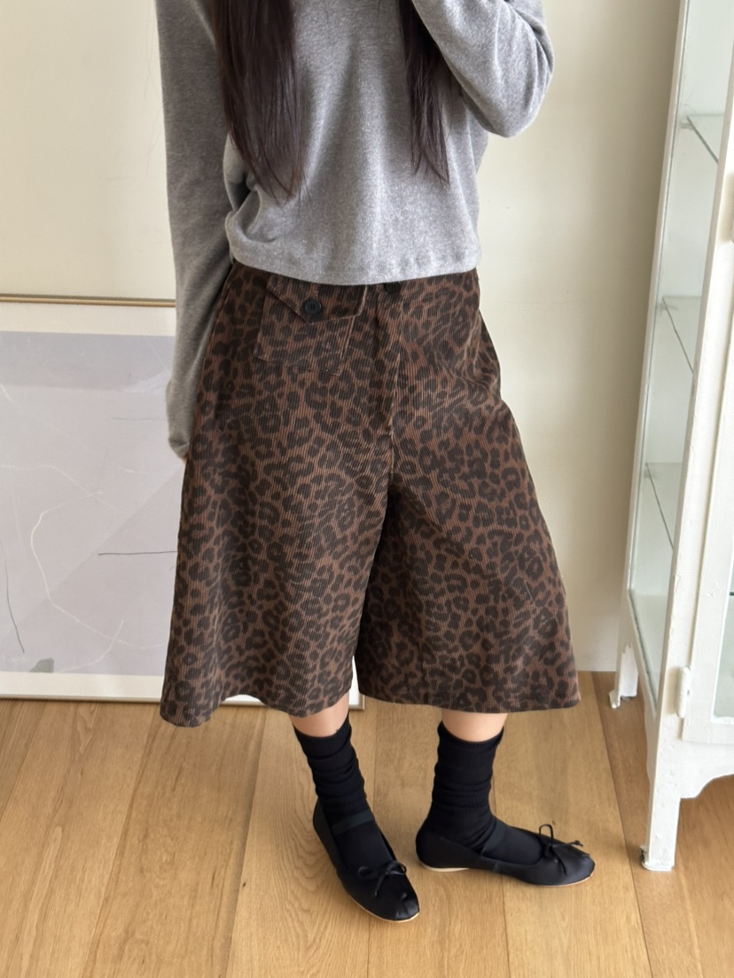 I MFACT東大門㊣實拍女裝新品時尚推薦熱賣休閑職業25秋冬短褲I MFACT短褲