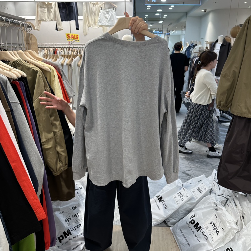 REVE-L東大門㊣直郵女士新款25秋冬職業人氣推薦時尚長袖T恤REVE-L長袖T恤