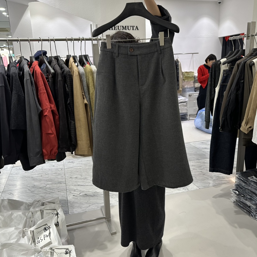 DIARRA東大門㊣直郵女裝新品休閑時尚人氣推薦真品職業短褲DIARRA短褲圖色1